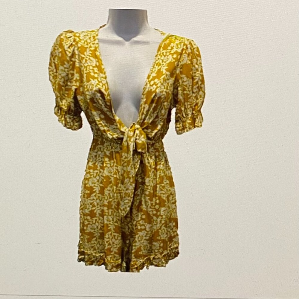 MISS SPARKLING YELLOW AND WHITE ROMPER